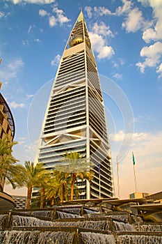 Al Faisaliah tower photo