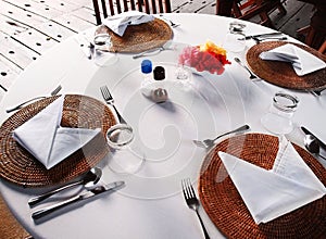 Al fresco dining table setting