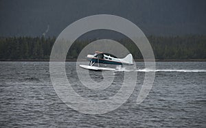 Alaska Bush Pilot Take Off Float Plane