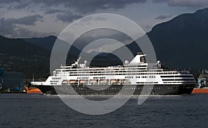 Alaskan cruise photo