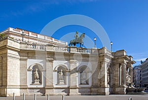 Albertina Museum and statue of the Hapsburg emperor Joseph 2 in Vienna