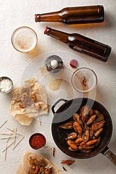 Alcohol drink, fried shrimp, draft beer, meeting oktoberfest, grilled shrimps, light beer, crab shrimp