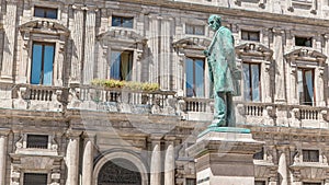 Alessandro Manzoni Statue timelapse in Milan