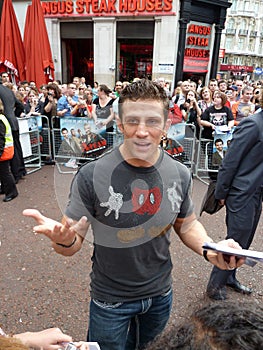 Alex Reid at A Team Premiere