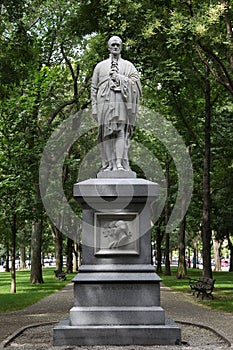 Alexander Hamilton Statue