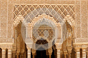 Alhambra details photo