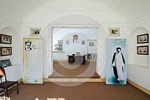 Ali Hoseyni Khamene'i