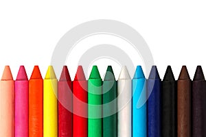 Aligned colorful crayos