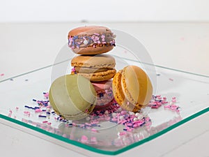 Alignement de macarons colorful