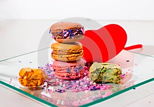 Alignement de macarons colorful