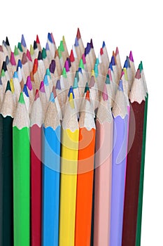 Aligning colored pencil tips