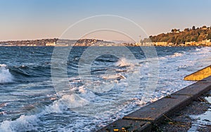 Alki Beach Shore Break