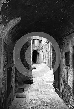 Alley of the city of volterra in italy