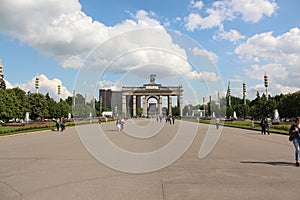 Alley at VDNKh and The main entrance