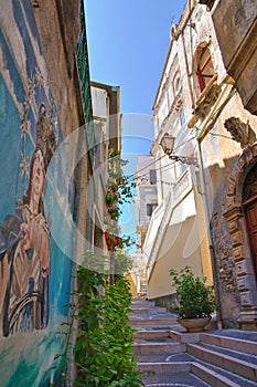 Alleyway. Diamante. Calabria. Italy. photo