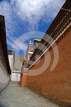 Alleyway at Tibetan monastery