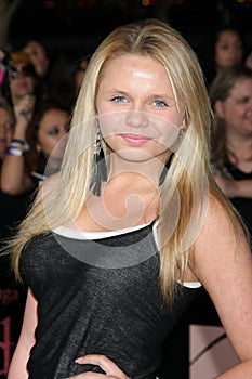 Alli Simpson