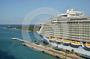 Allure of he Seas in Nassau