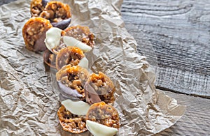Almond florentines