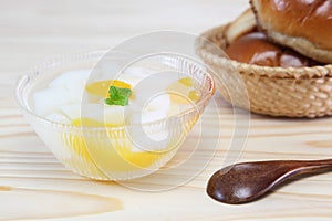 Almond jelly