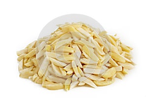 Almond nuts slivered