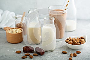 Almond and oat milk sweetened with dates and cocoa