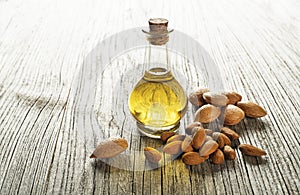 Almond oil photo