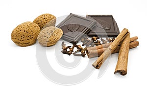 Almonds, chocolate and cinnamon