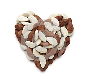 Almonds heart