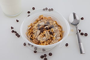 Almonds Oats cereal milk chocolate chips honey