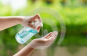 Alocohol gel cleaning hand