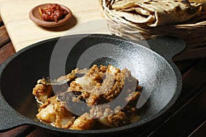 Aloo Pudina Saag from India
