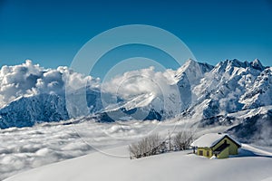 Alpin hut in the snow
