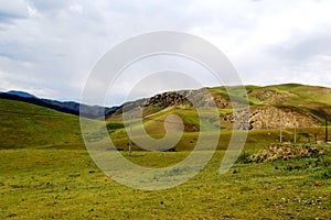 The Alpine Grassland scenery on the Qinghai Tibet Plateau
