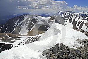 Alpine scene with snow capped mountains in Yosemite National Park