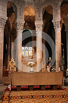 Altar - Choir - Basilica Notre-Dame - Orcival - France