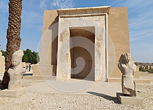 Altar Karnak Temple - Egypt - Egyptian column - Egyptian Civilization