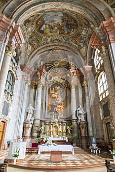 Altar Minorite church