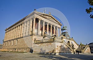 Alte Nationalgalerie in Berlin photo