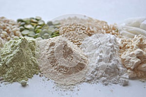 Alternative gluten-free flour, grains and legumes - teff, amaranth, corn, chickpeas, sorghum, green peas, quinoa, rice, coc