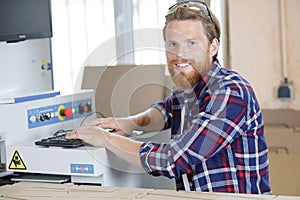 aluminium and pvc industry workers