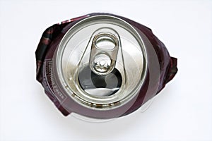 Aluminum can