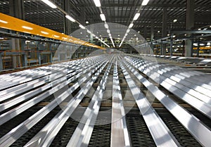 Aluminum lines on a conveyor belt