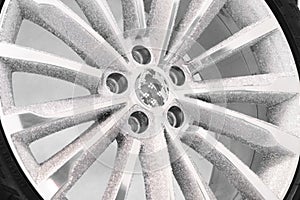 Aluminum wheel disk inlaid with crystals shines at show