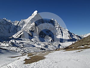 Ama Dablam and glacier, Chhukhung