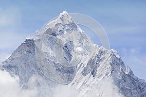 Ama Dablam Peak. Trek to Everest Base Camp