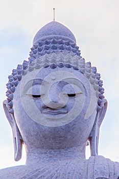 Amazing Massive white marble Buddha statue, the famous tourist a