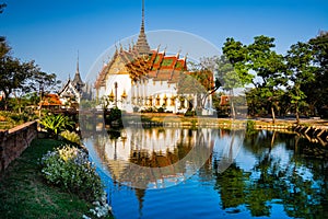 Amazing view of beautiful Dusit Maha Prasat Palace The Grand Pa