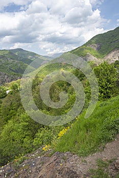 Najbližšie obec z balkánsky hory 