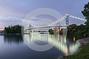 Ambassador bridge Windsor ontario